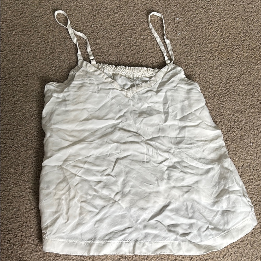 Women's White Sleeveless Top